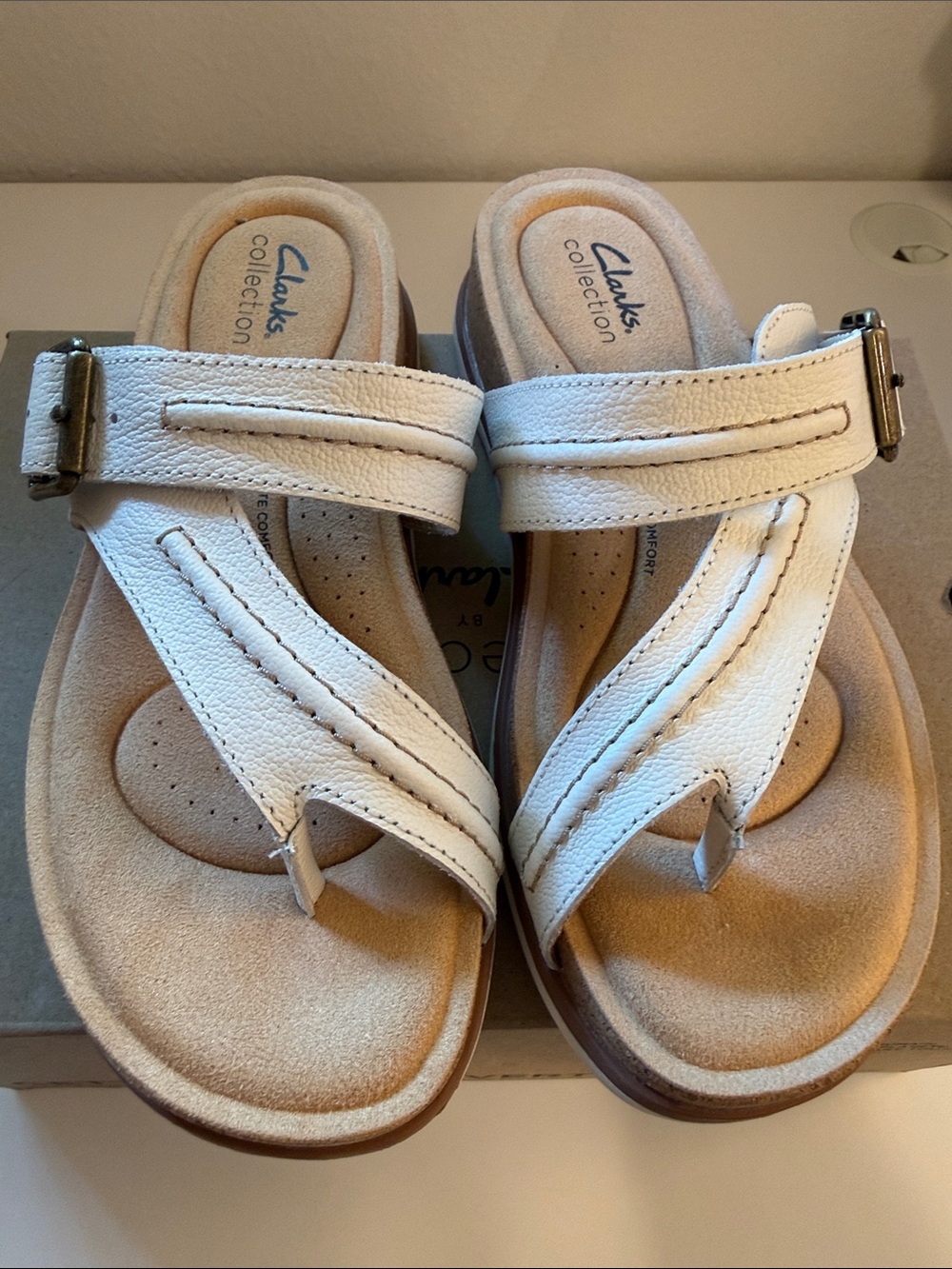 Clarks Cream Leather Comfort Sandals
